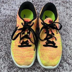 Nike Lunarlon Running Sneaker